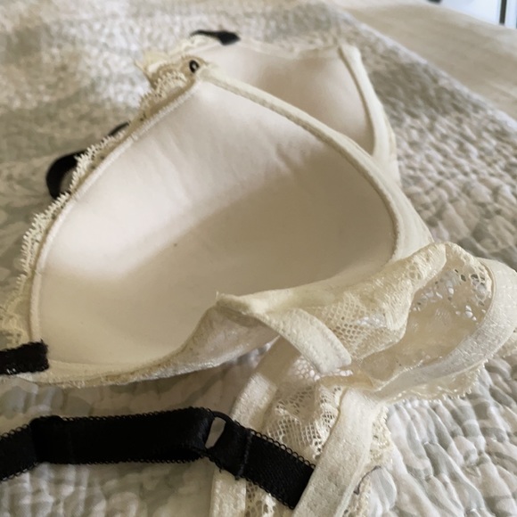 Bra - Picture 6 of 6